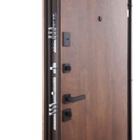 Stella sigurnosna vrata dekor drveta orah – brave i mehanizam